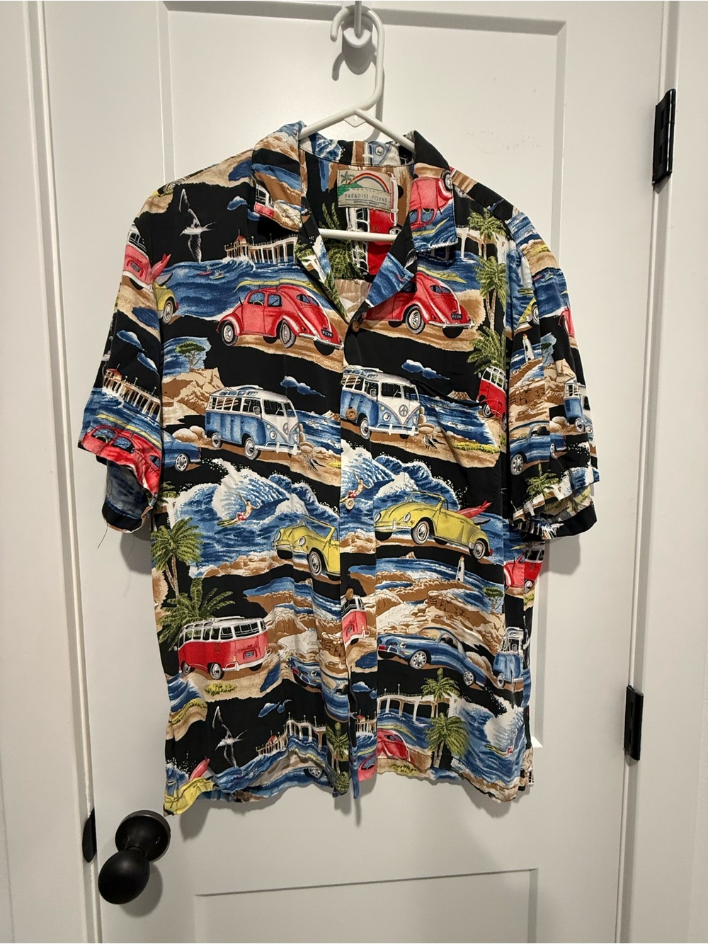 Vintage Paradise Found (Honolulu, Hawaii) VW Bus Beetle Bug Hawaiian Shirt Mens